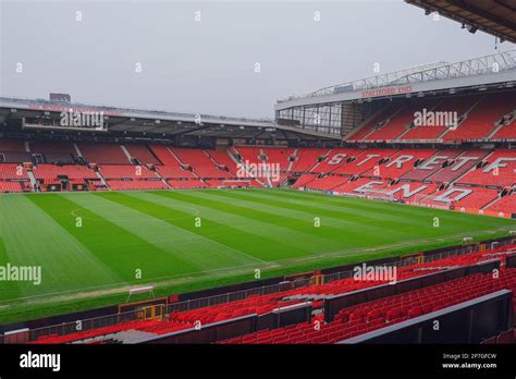 Stretford .